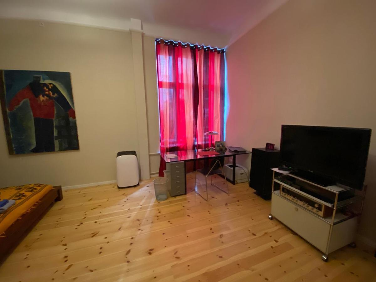 Apartamento Fewo Gruene Mommsenstrasse - Bei Becker Klingeln Berlín Exterior foto